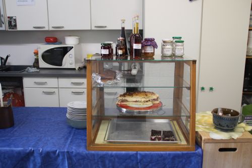 Kuchen und Liköre 500